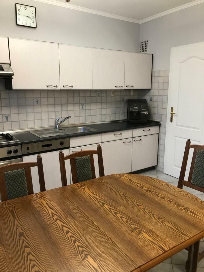 Gabor Pal 1 Apartman 2 Szoba Dunafoldvar ภายนอก รูปภาพ