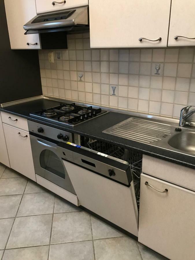 Gabor Pal 1 Apartman 2 Szoba Dunafoldvar ภายนอก รูปภาพ